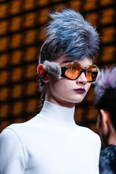 Look 34